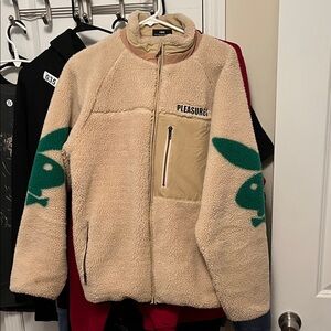 Rare Playboy x Pleasures Sherpa🔥🔥